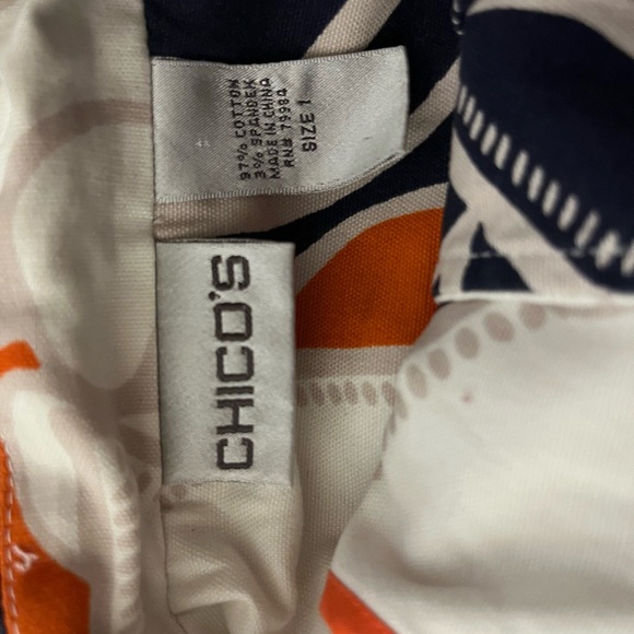 Chico's Blue, Orange and White Floral Blazer with Orange Accents - Picture 15 of 16